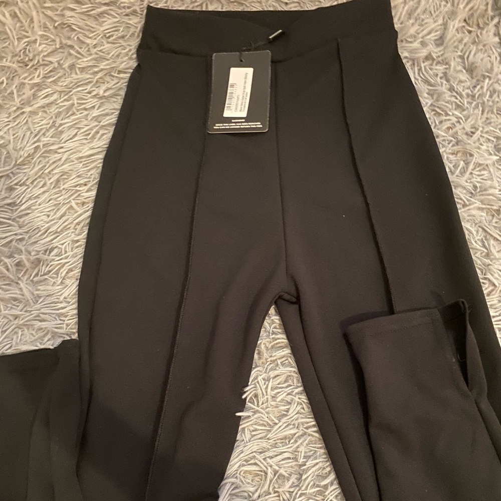 Prettylittlething pant